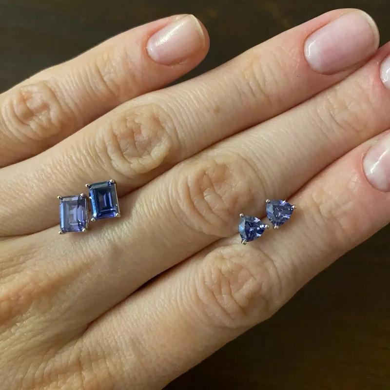 Tanzanite stud earring set 925 sterling silver stud earrings 5 * 5mm 5 * 7mm earring set Emerald Cut Trillion Cut Engagement 241202