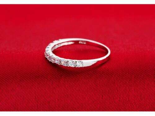 Sterg Sier Wedding Band Ring with White Sapphire Gemstones, Size 4-9 dh5727163