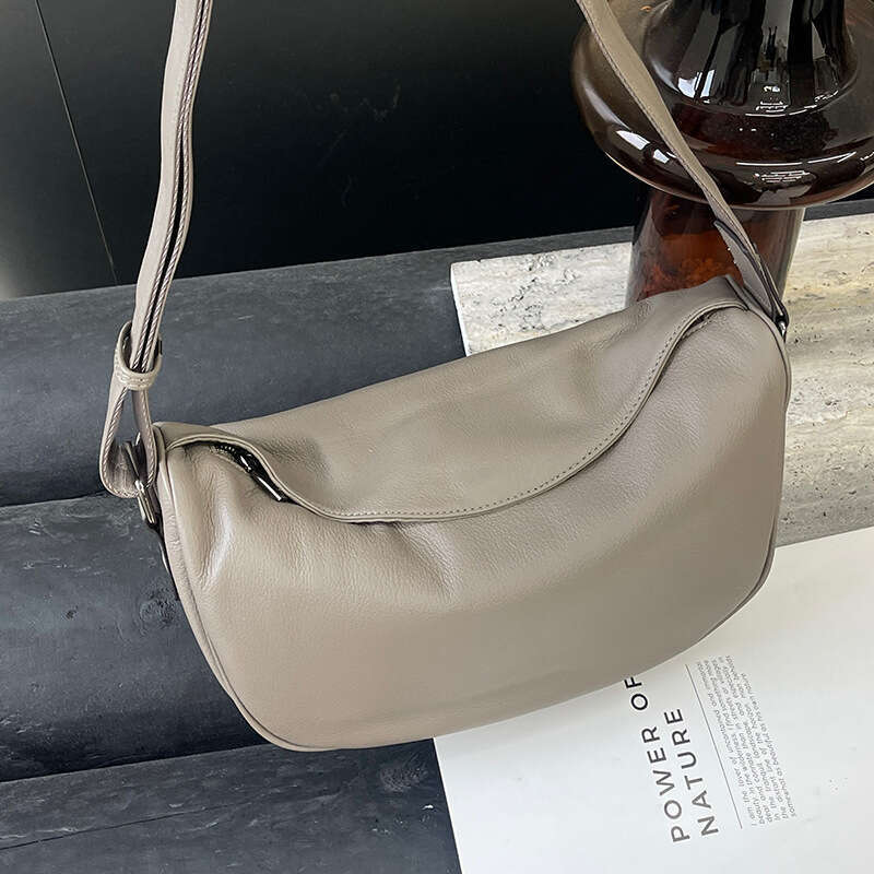 Motingsome Saddle For Women Underarm Cow Hide Leather Bag Small Pouch Fashionable Lady Handbag Travel Pack New