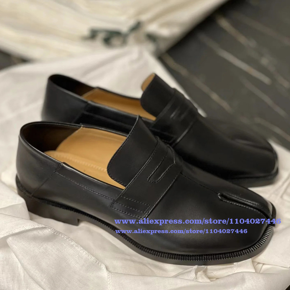 Tabi Split Toe Slip-On Loafers Men's Single Black Leather Soft Soles Brand Flats Casual Men Shoes