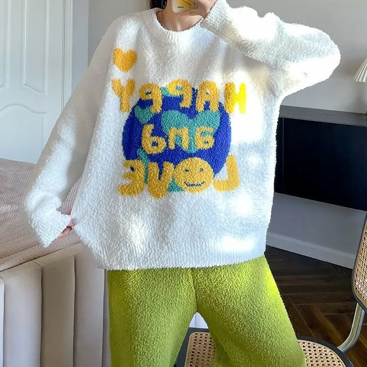 Winter warm round neck long sleeved 2-piece set for womens plush home clothes cute printed pajamas for women 241130