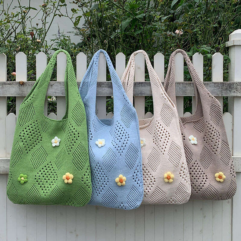 New Women's Retro Knitted Wer Niche, External Crossbody Shoulder Bag, Versatile B1