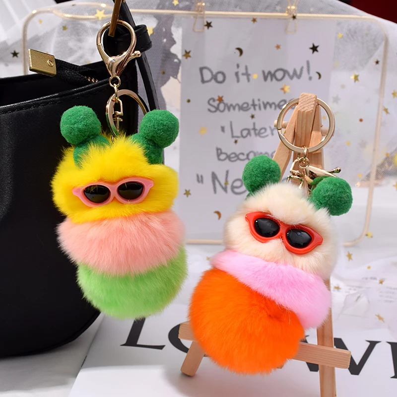 Korean Ins Style Keychain Real Otter Rabbit Fur Cute Bag Pendant Car Keychain Hanging Decoration Doll Birthday Gifts 241120