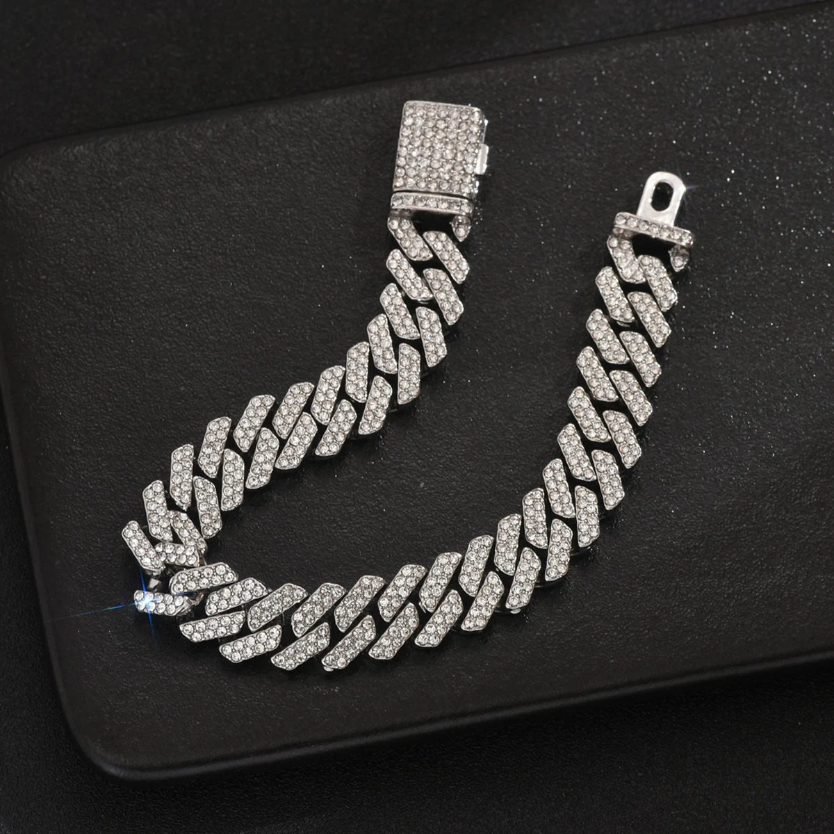 Hip Hop Cuban Bracelet For Men Full Shiny Crystal Stone Wide Double Color Brcelet Rock Style Fashion Statement Jewelry 241203