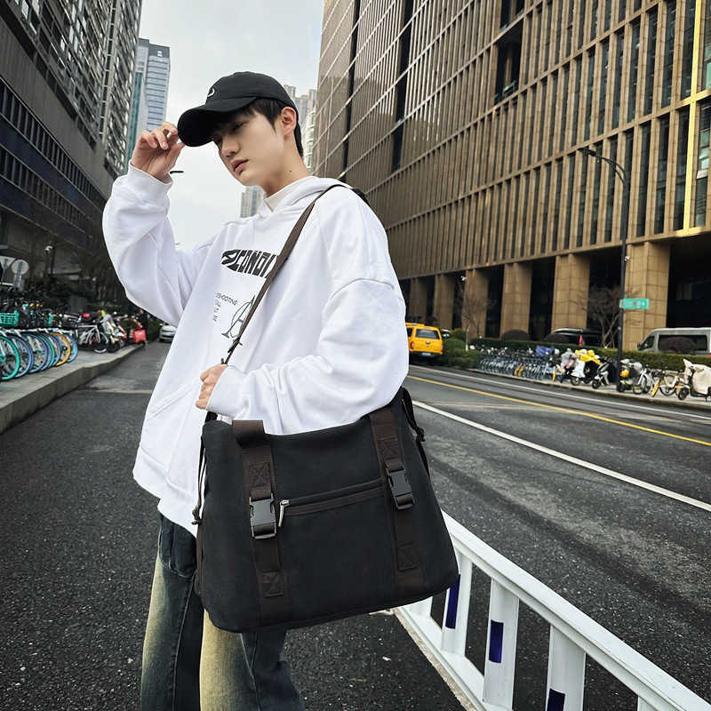 2024 New Men's Bag Canvas Bag British Canvas Travel Bag Shoulder Cross Shoulder Handbag Korean Edition Casual Men's Bag 241203