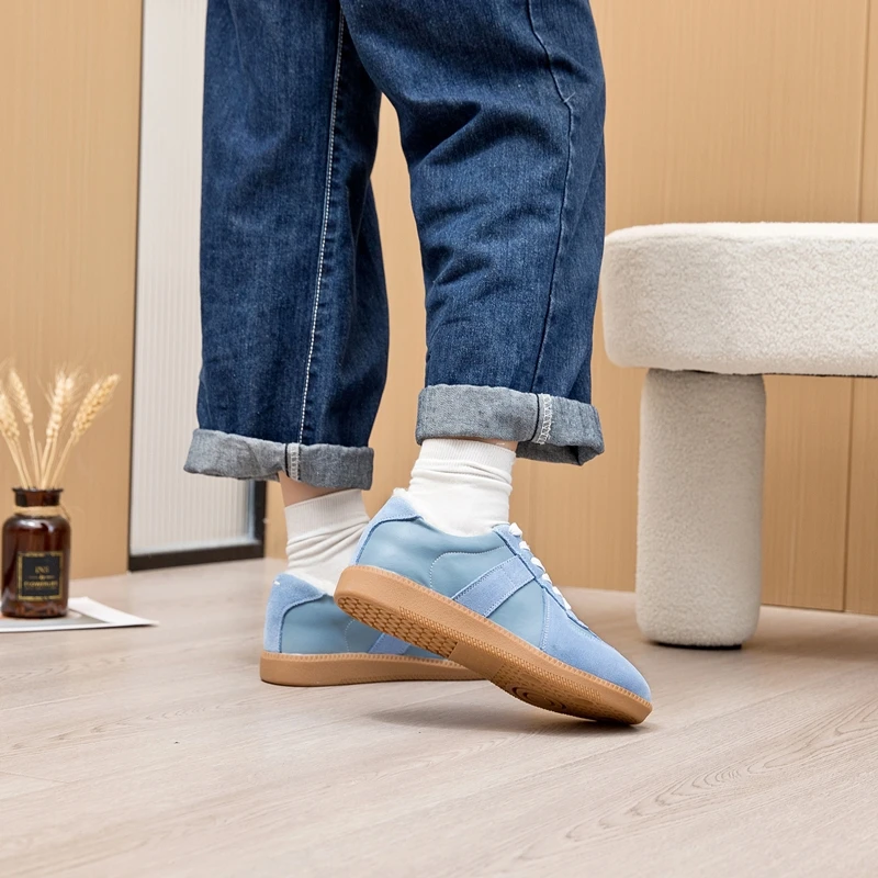 Winter Sneakers Women Genuine Leather Women German Training Shoes Non-slip Sneakers for Women Large Size Velvet Sneakers Female