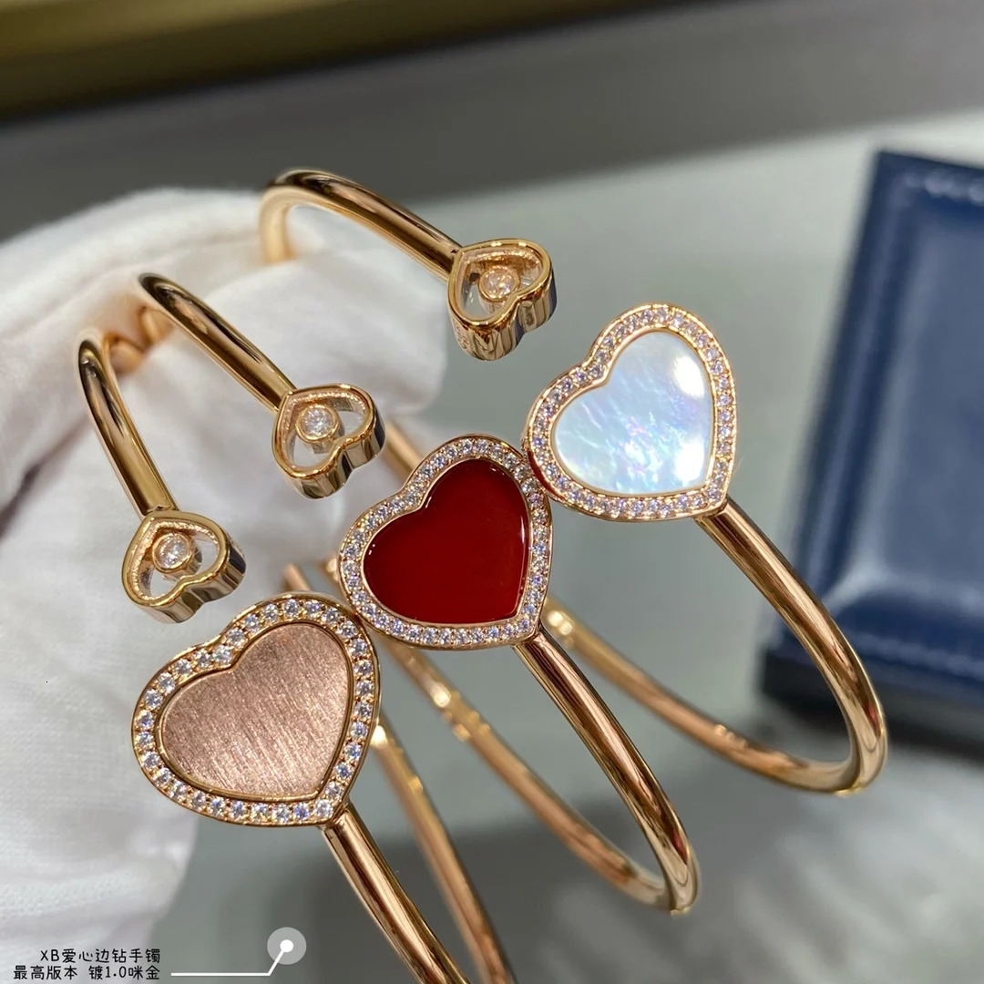 High quality rose gold colored white shell redstone heart-shaped bracelet suitable for womens fashion jewelry LB070 241202