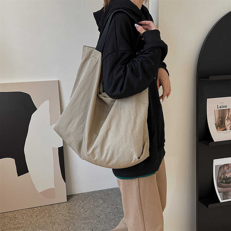 Ins Nylon Shopping Bag Large Capacity Lightweight Foldable Handheld Large Bag Women's Versatile Casual Single Shoulder Tote Bag 241203