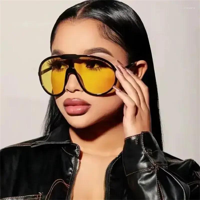 Sunglasses Vintage One Piece Champagne For Women Fashion Oversized Sun Glasses Female Elegant Shades