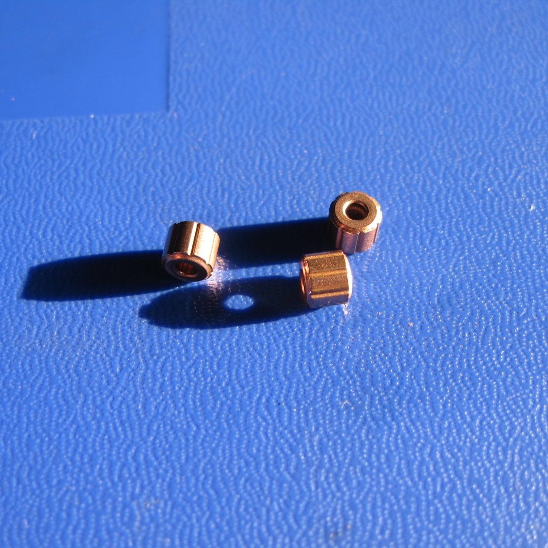 High Precision Bearings with Oil Lubrication - I.D. 2mm x O.D. 5mm x H. 4.2mm, Featuring an Eight Slot Design for Enhanced Performance