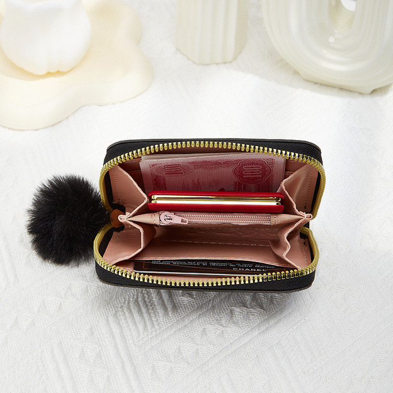 2024 Korean Edition New New Single Zipper Multi functional Short Women's Zero Wallet Fashionable and Minimalist Bag