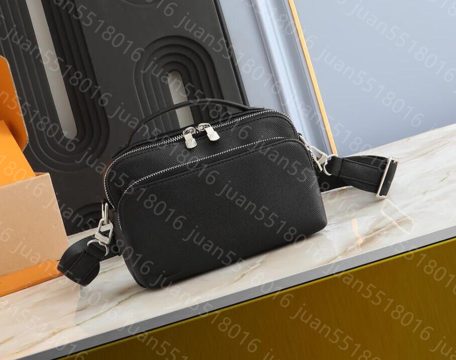 Luxurys Designer bags men Leather Black Messenger Purse Crossbody Bags Shopping Bag Plain Shoulder bag Handbags Women Wallets purse tote bag M411