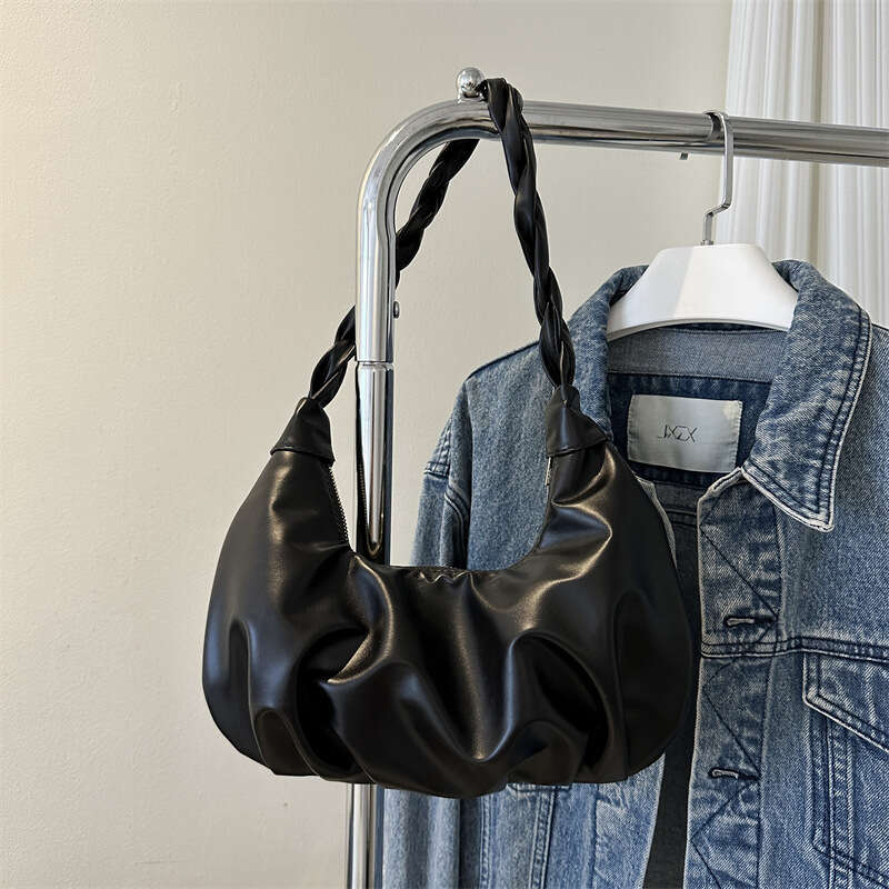 New Simple Pleated Women's Dumpg Casual Commuter Underarm Bag