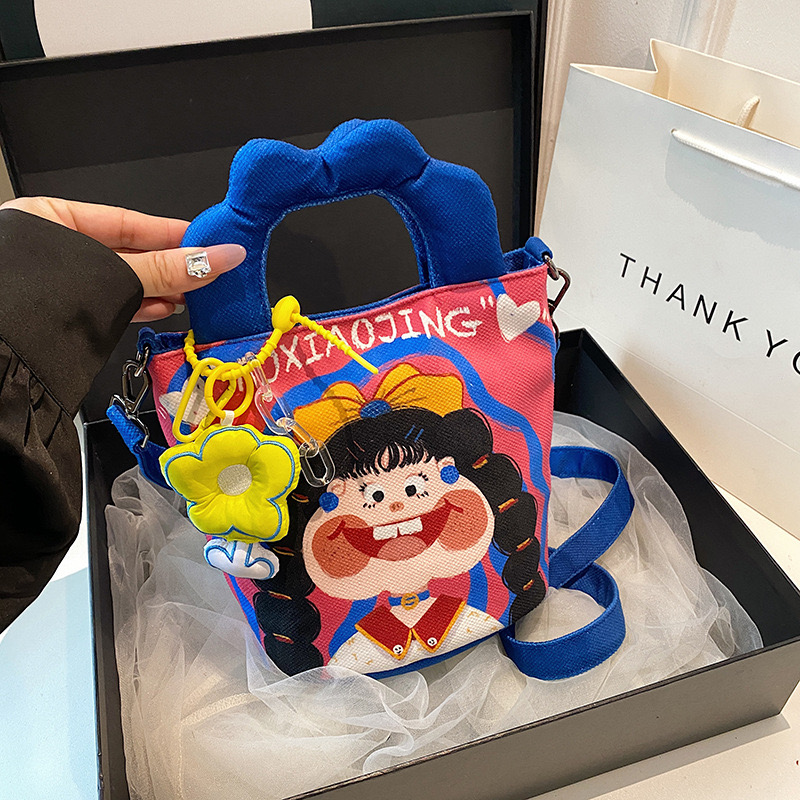 Small niche design New illustration for women 2024 new trendy print personality funny shoulder cute bucket crossbody bag