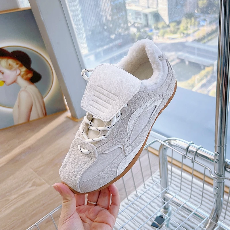 AIYUQI Women Moral Training Shoes Non-slip Winter Female Forrest Gump Shoes Large Size Velvet Sneakers Shoes for Women
