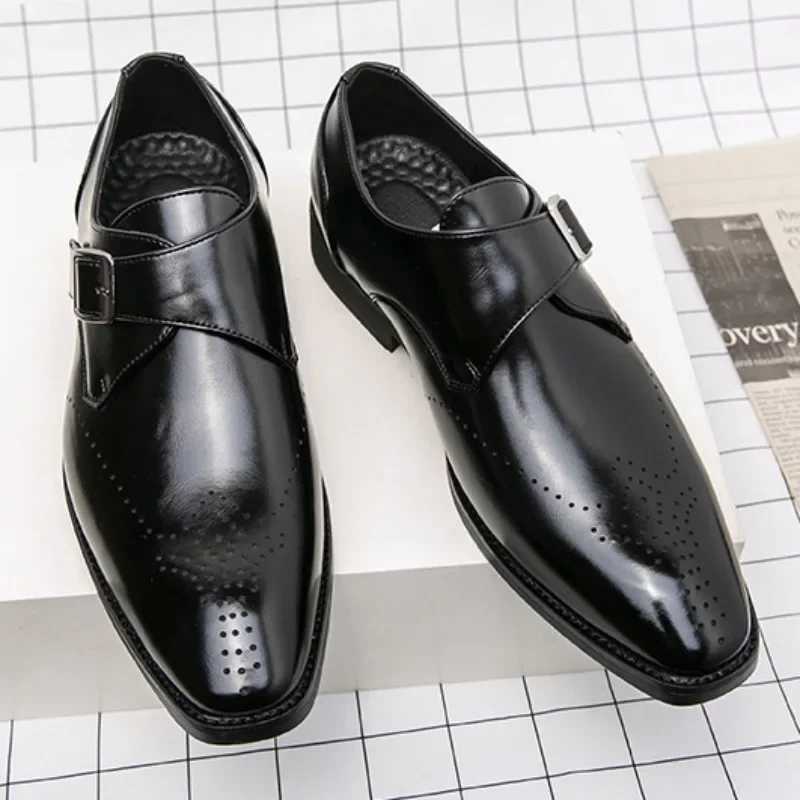 Designer Mens Classic Business Office Dress Shoe High Quality Casual Leather for Men Wedding Shoes LoafersC241202