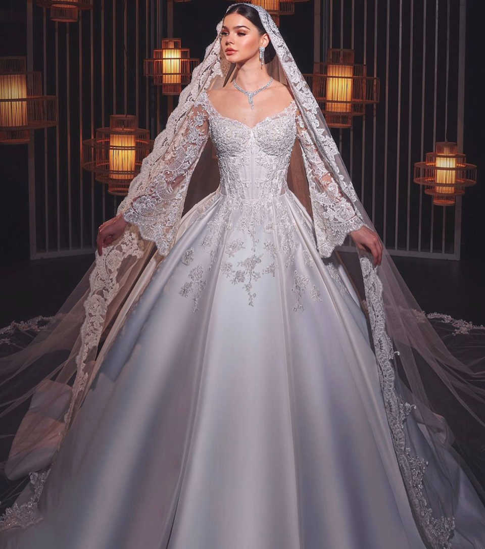 Vintage A e Wedding Dress For Women O Neck Long Sleeves Bridal Gown Lace Appliques Sweep Train Customized Dresses vestidos de novia