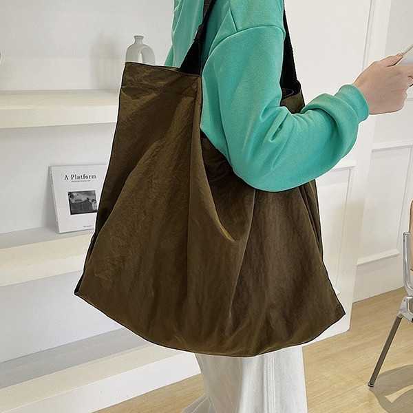 Ins Nylon Shopping Bag Large Capacity Lightweight Foldable Handheld Large Bag Women's Versatile Casual Single Shoulder Tote Bag 241203