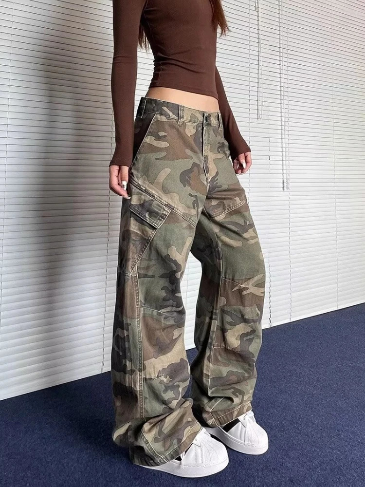 Womens Y2k bagged camouflage cargo pants retro hip-hop Harajuku sports pants retro ultra wide pants 2000s clothing 241203