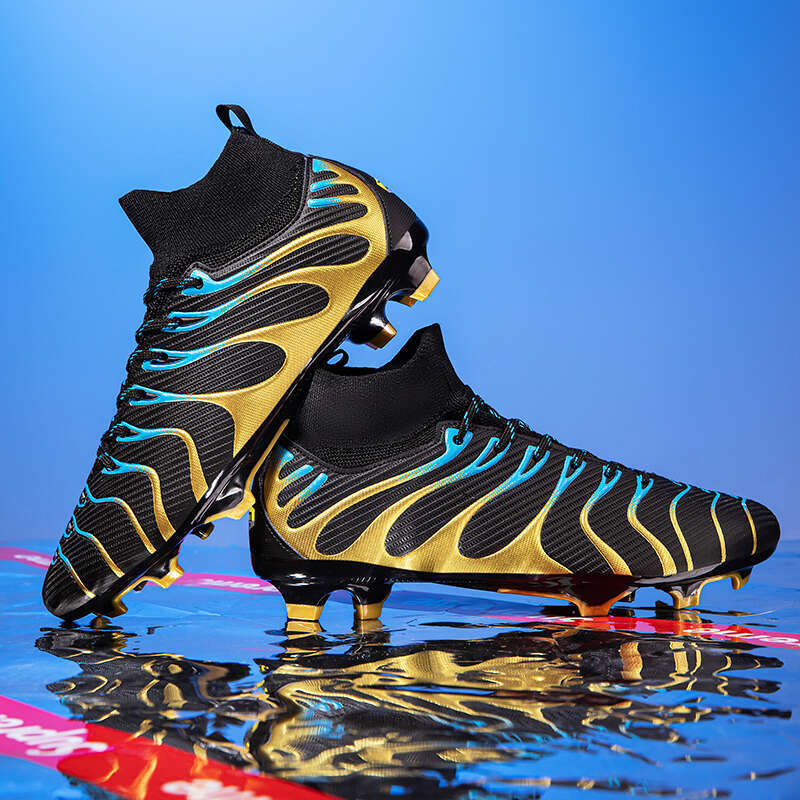 Ultralight Men's Soccer Professional Indoor Field Boots For Kids Sneakers Non-Slip TF/FG Training Football Shoes