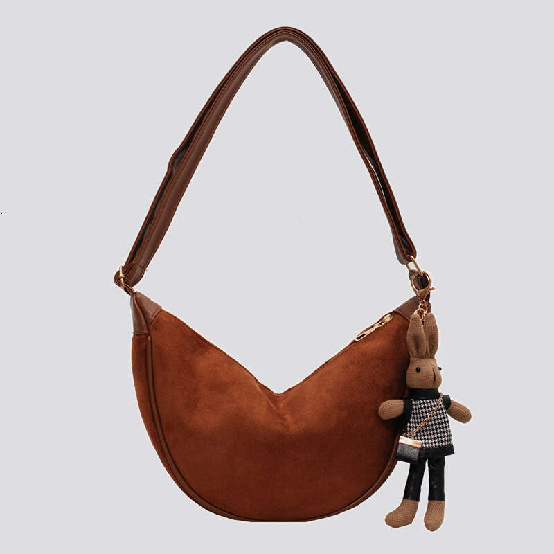 New women's frosted coarse diagonal flip bucket bag, student class shoulder premium crossbody bag
