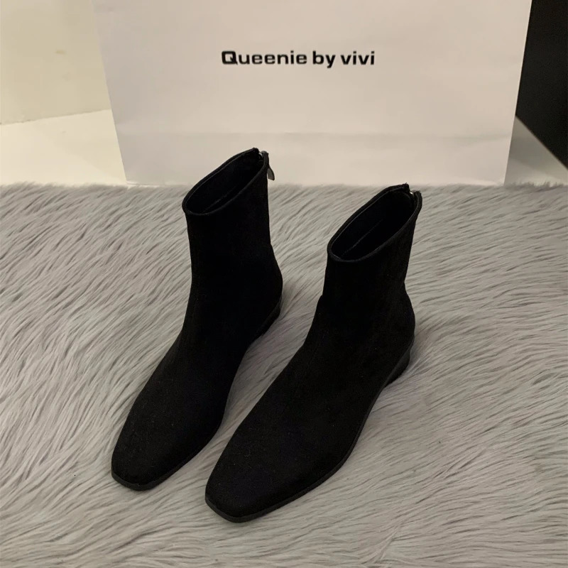 Autumn Women Fashion Suede Ankle Boots Top Quality Woman Back Zipper Low-Heeled Shoes Ladies Elegant Morder Short Boots 241202