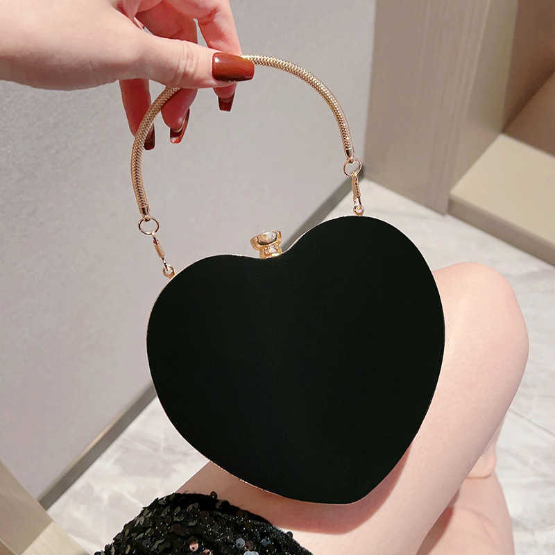 New Love Velvet Small Bag Valentine's Day Women's Bag Heart shaped Handbag Women's Diagonal Cross Banquet Bag Handheld Banquet Bag