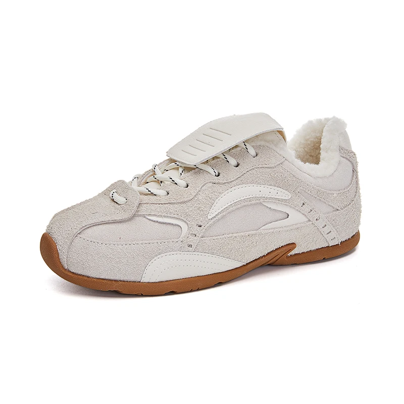 AIYUQI Women Moral Training Shoes Non-slip Winter Female Forrest Gump Shoes Large Size Velvet Sneakers Shoes for Women
