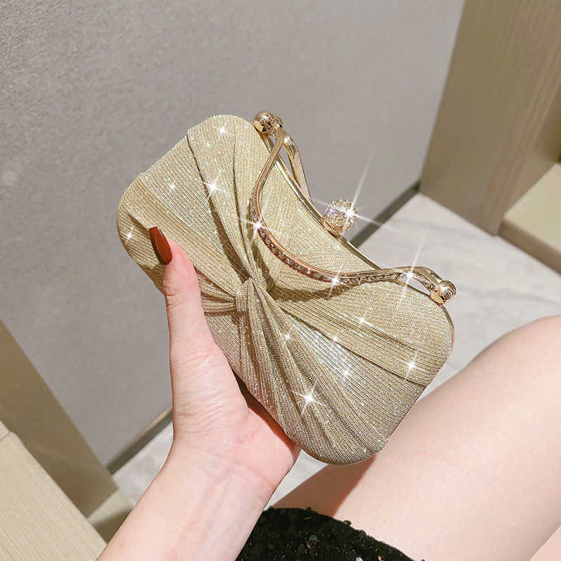 High end temperament cross pleated handbag, socialite banquet bag, hand-held evening gown bag, KTV dress bag, sparkling small bag