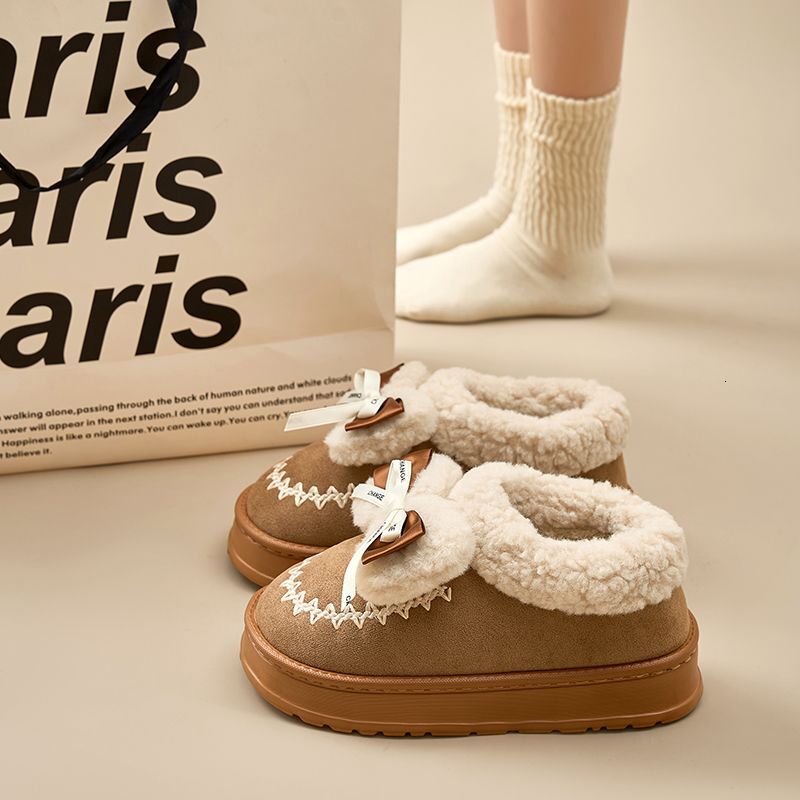 New winter cotton shoes with bow tie for girls, warm snow boots made of lamb wool, cute and non slip thick sole, wearing cotton shoes on the outside