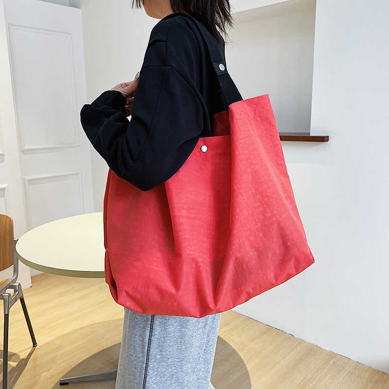 Ins Nylon Shopping Bag Large Capacity Lightweight Foldable Handheld Large Bag Women's Versatile Casual Single Shoulder Tote Bag 241203