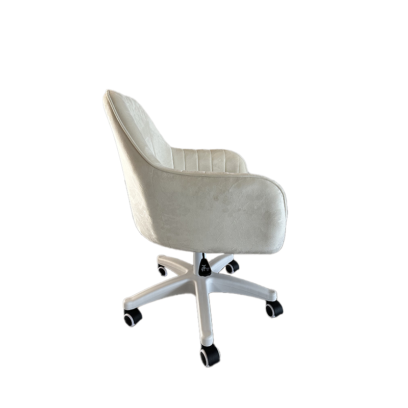 Durable Patio Recliner - Ideal for Leisure Time