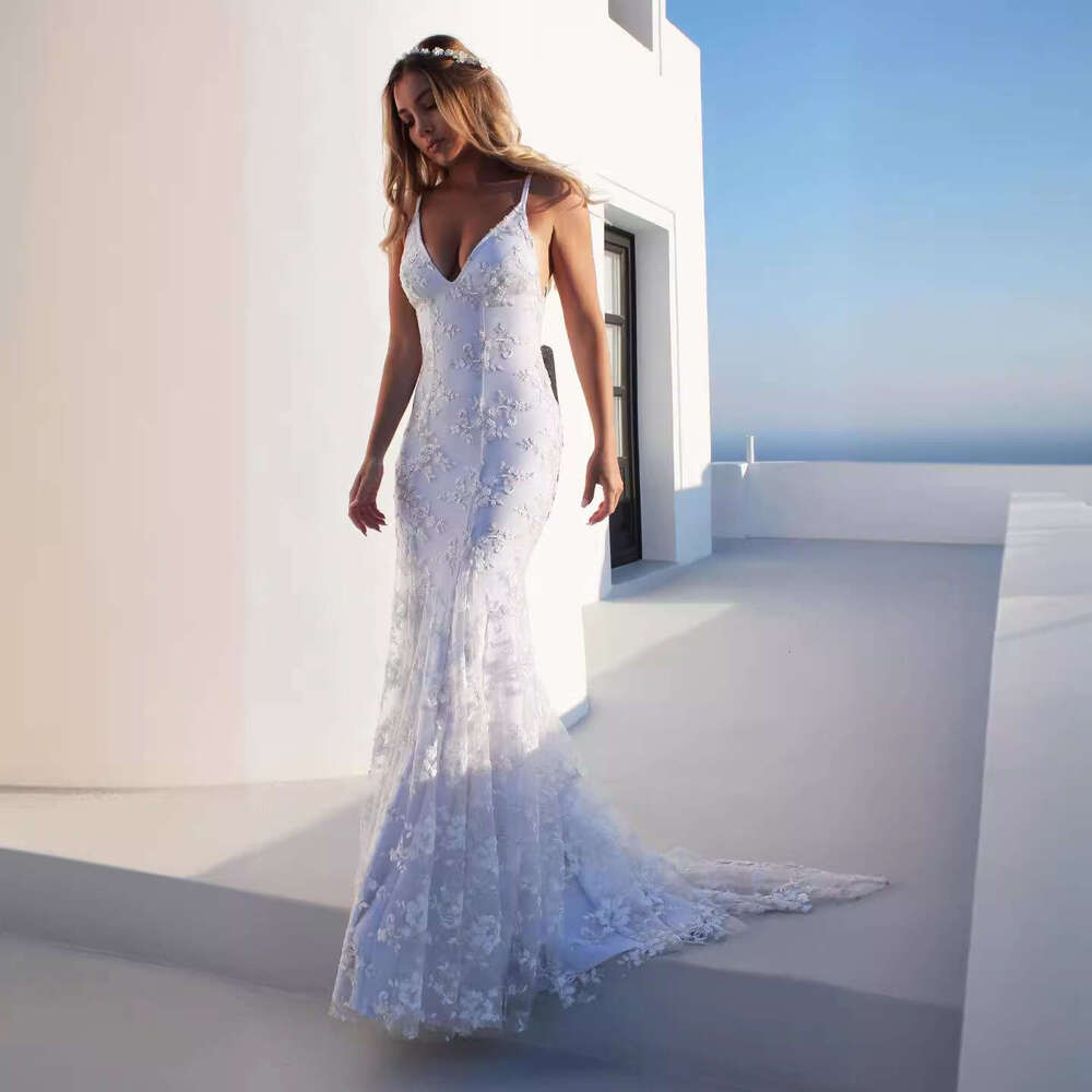 European and American long skirt sexy V-neck white suspender dress 2024 temperament versatile new trendy clothing ins