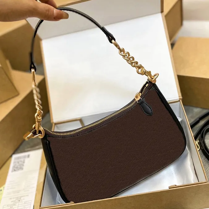 Designer Teri New Fashion Casual Versatile Women Mahjong Armpit Diagonal Span Large Capacity Chain Hand-Held Leisure Bag