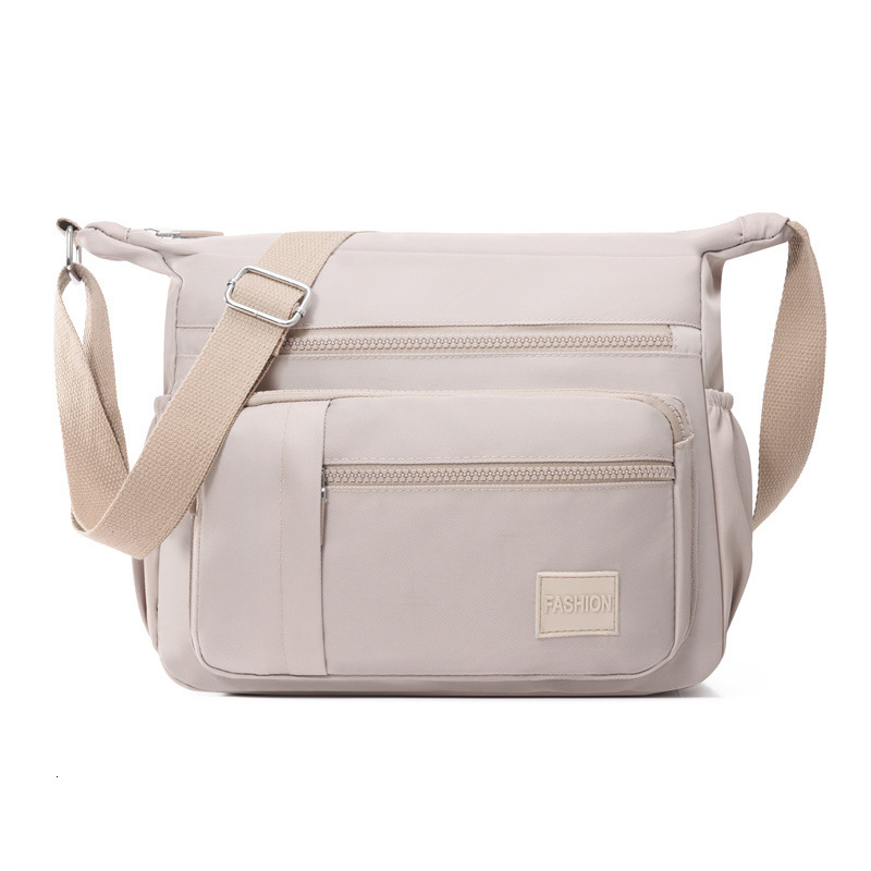 2025S designer casual nylon fabric versatile crossbody fashionable commuting new simple lightweight large capacity women shoulder bag