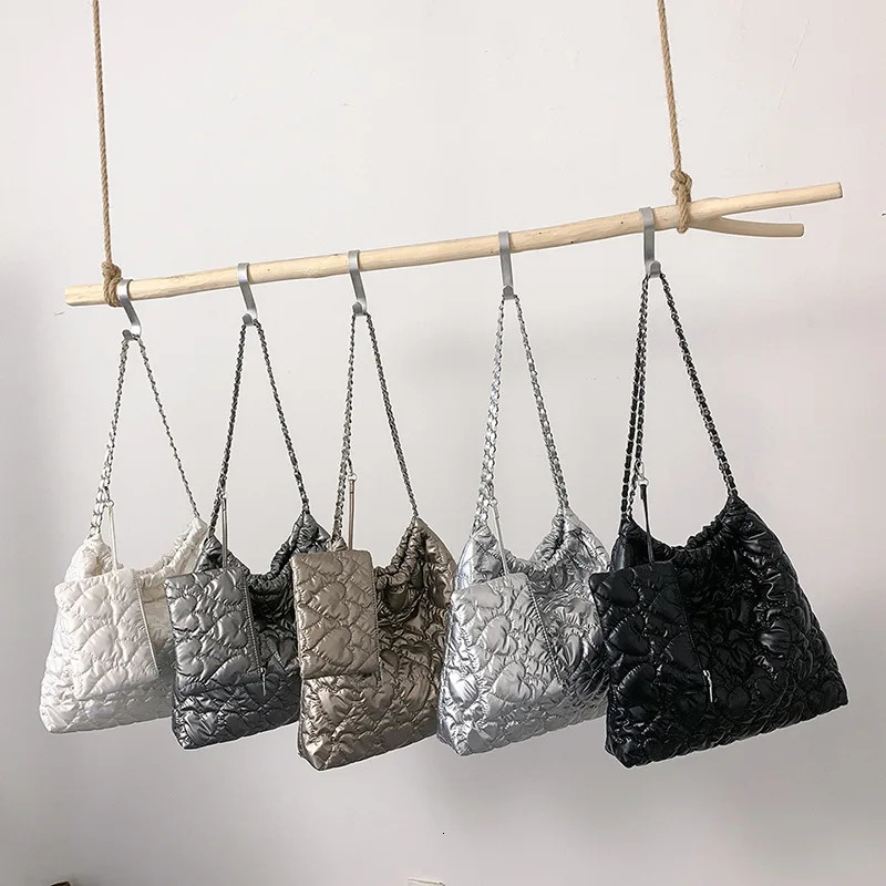 Autumn Winter Quilted Diamond Womens Silver Shoulder Bag Fashion Y2K Soft Bucket Tote Bag Trends Handbags and Purses 241202
