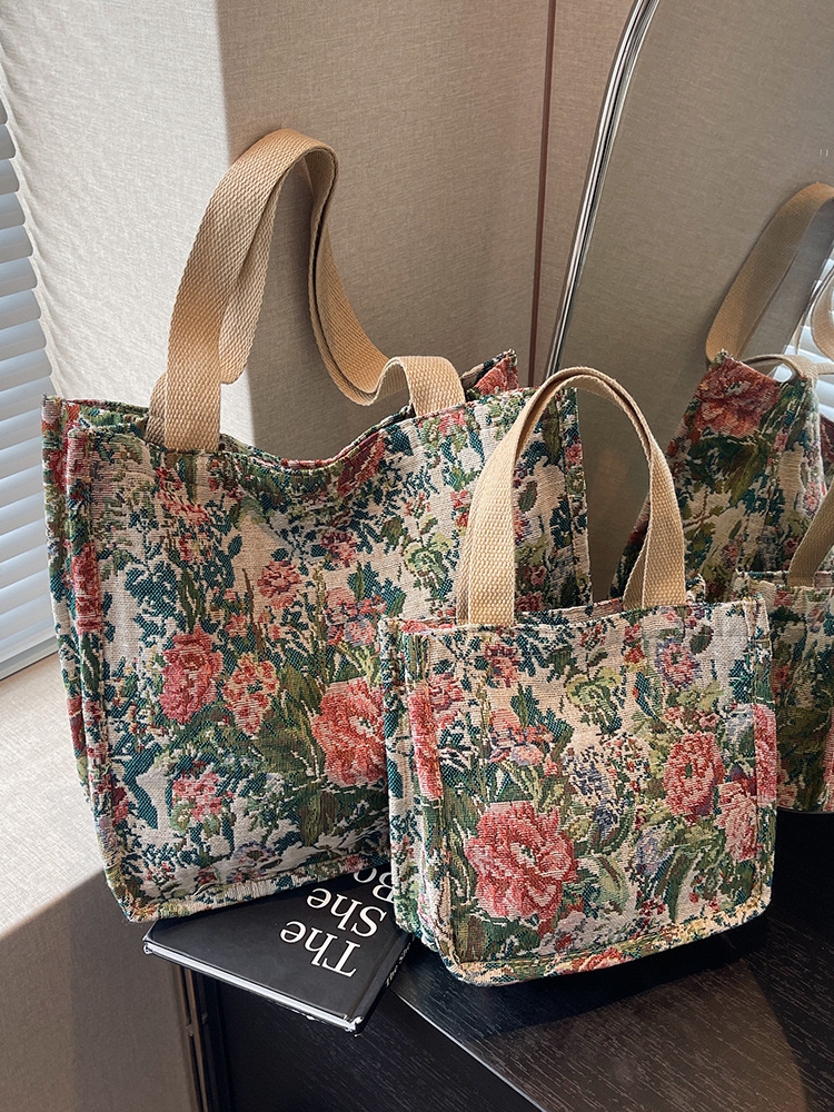 Large capacity ethnic style handbag 2024 new trendy and fashionable commuting for women ins single shoulder tote bag