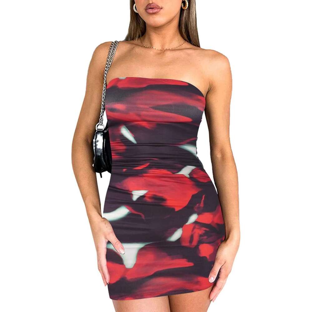 2024 women's spring fashion trend strapless printed pleated head cover, hip wrap, and short dress