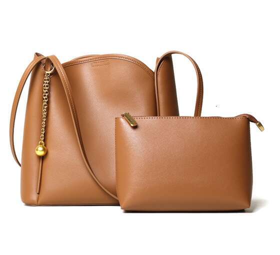 Retro women's fashionable leather women's mother and baby bag cowhide large capacity single shoulder handbag single shoulder bag