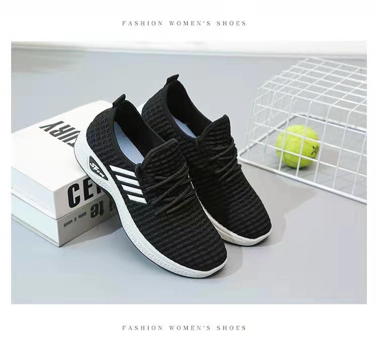 yatai womens breathable and comfortable running in spring new casual light white shoes zhanyishengli