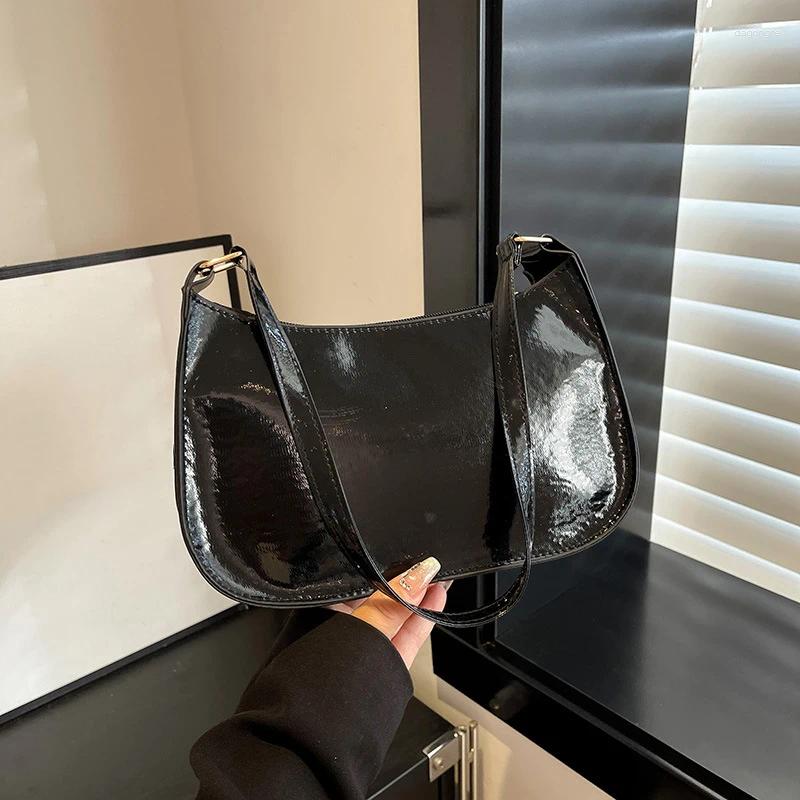 Totes Women's Patent Leather Handbag Versatile Fashion Shoulder Casual Commuting Bags Girl Brand Designer Zipper