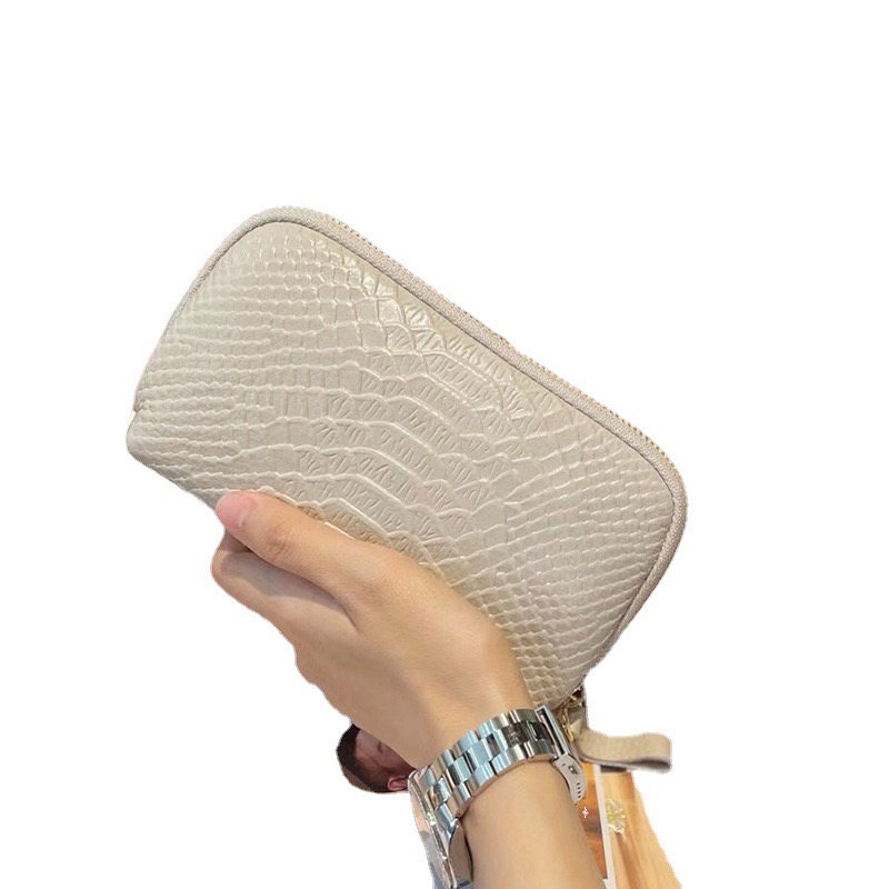 Genuine leather wallet, New women's long model 2024, new temperament handbag with crocodile pattern head layer, cowhide grab bag, phone bag