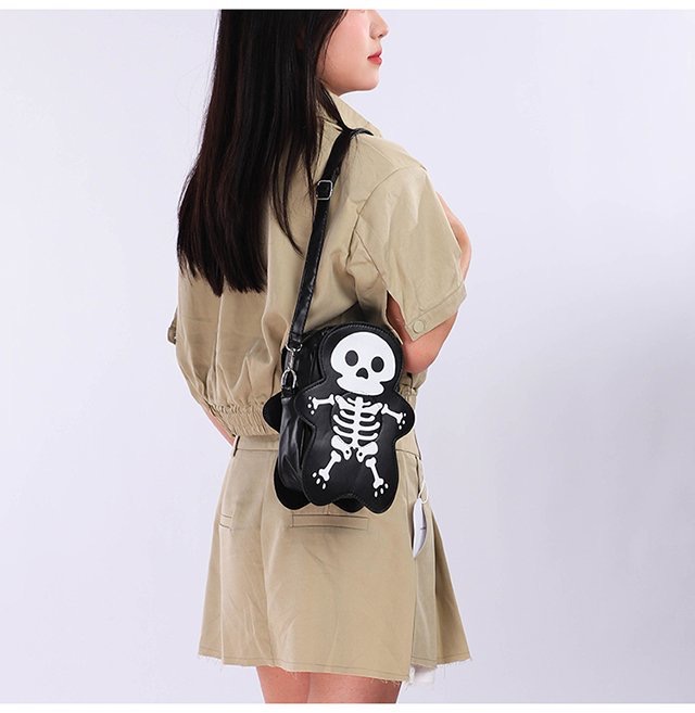 2024 Summer Women's Niche Trend, Funny Little Cute Ghost Skeleton Crossbody Shoulder New Quality Bag, Halloween