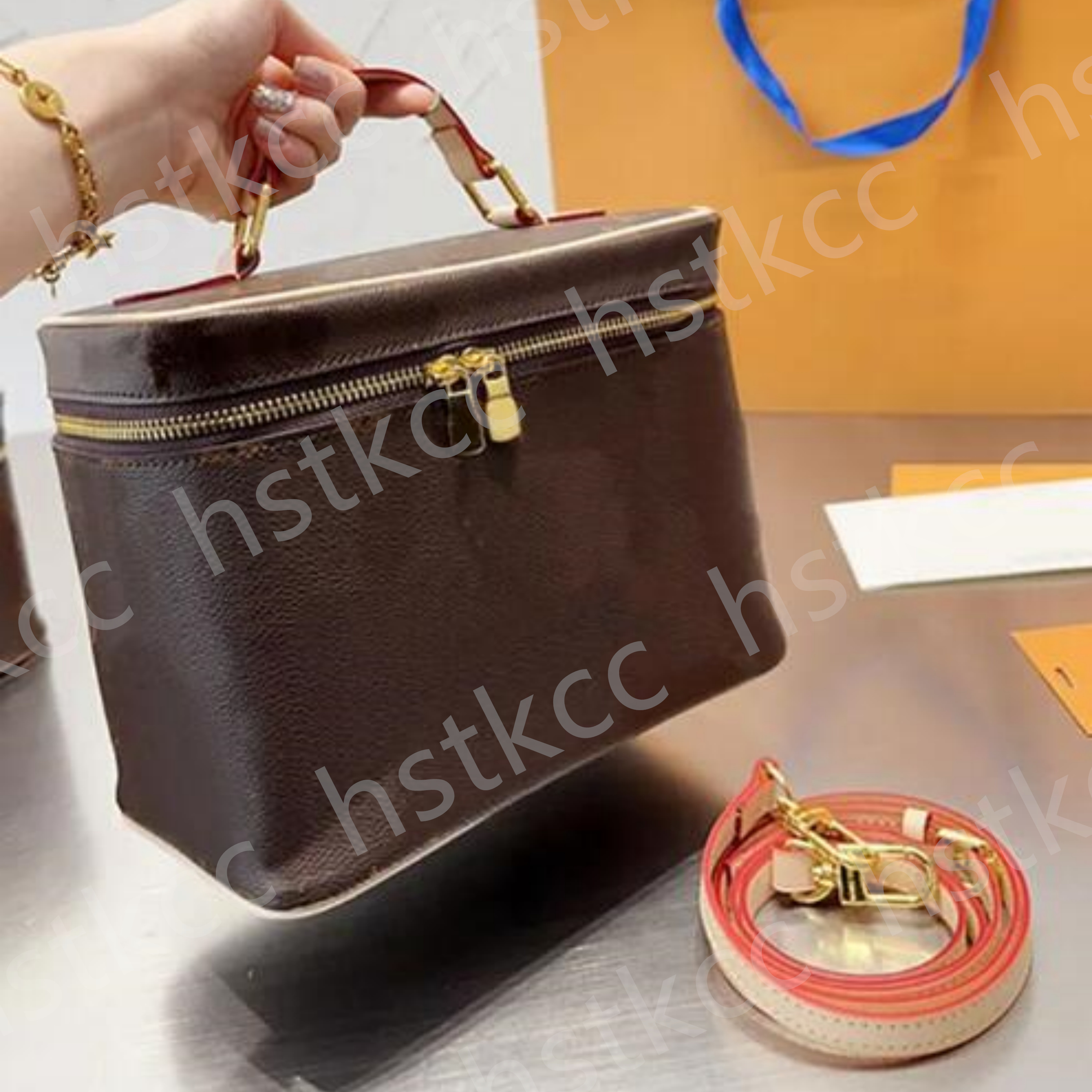 Cosmetic Bag Box Tote Makeup Bag Crossbody Bag Shoulder Handabgs Women Make Up Bag Designer Purse Shoulder Bags Toilet Wash Bags Beauty Makeup Case Removable Strap