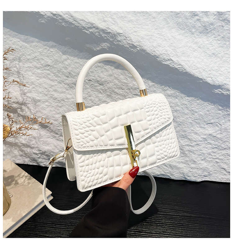 Bags Crocodile Pattern 2024 Women's Buckle Winter New Fashionable Simple Casual Handheld Single Shoulder Small Square Bag