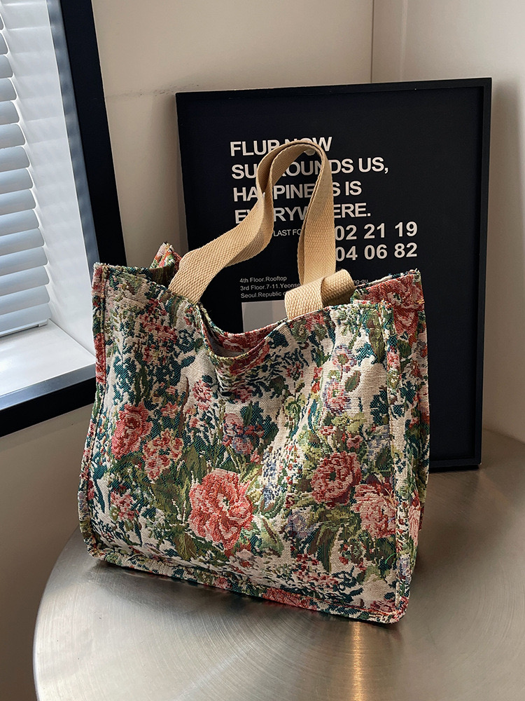 Large capacity ethnic style handbag 2024 new trendy and fashionable commuting for women ins single shoulder tote bag