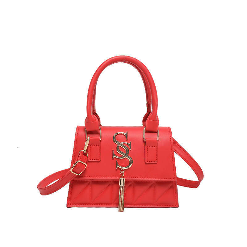 High beauty diamond grid embroidery thread handbag 2024 new fashionable letter tassel crossbody single shoulder bag