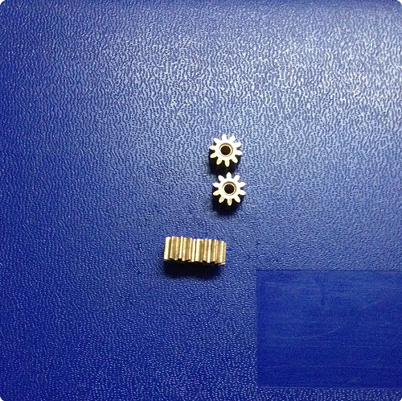 Copper Gearing System - 10-Tooth, 0.6 Modular, 2.23mm Inner Hole, Powder Metallurgy Processed