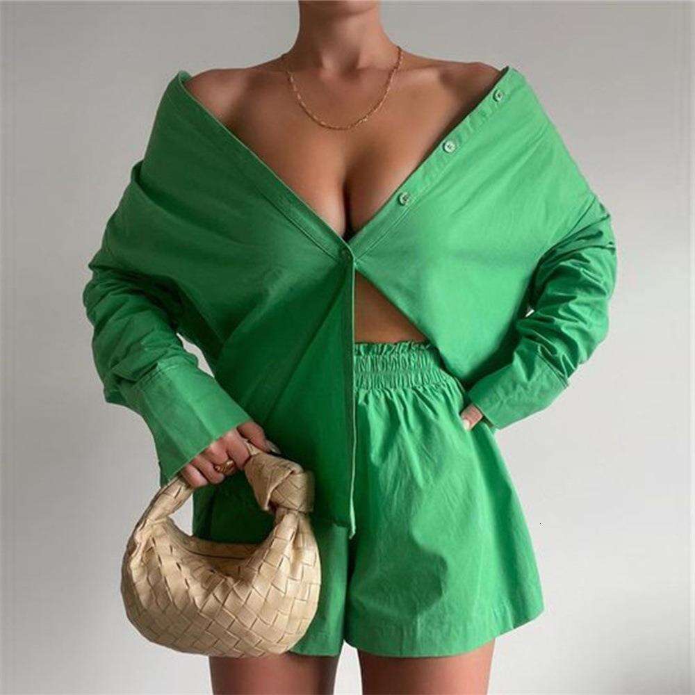 2023 Spring New Women's Casual Fashion Solid Color Long Sleeve Single breasted Shorts Two Piece Set
