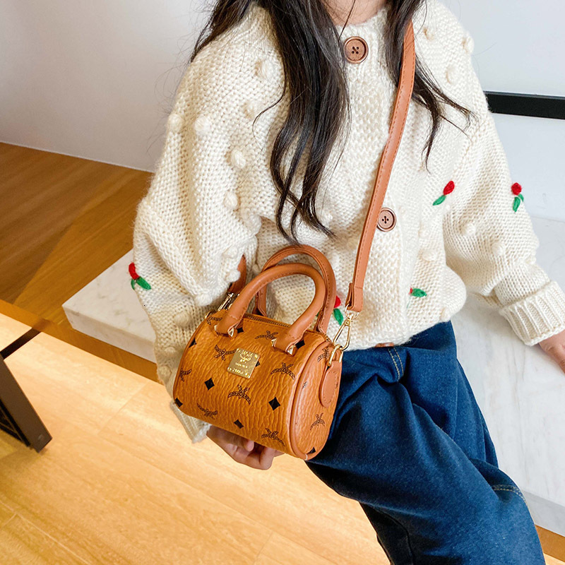 Winter new girl handbag cute princess print fashionable pillow mini trend trend crossbody bag designer bag